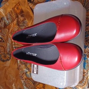 New Red Genuine Leather "Hotter" Brand Loafer Size 7 1/2. Never Worn. No box